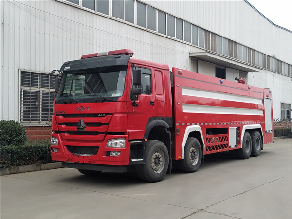 24-25噸消防車(chē)